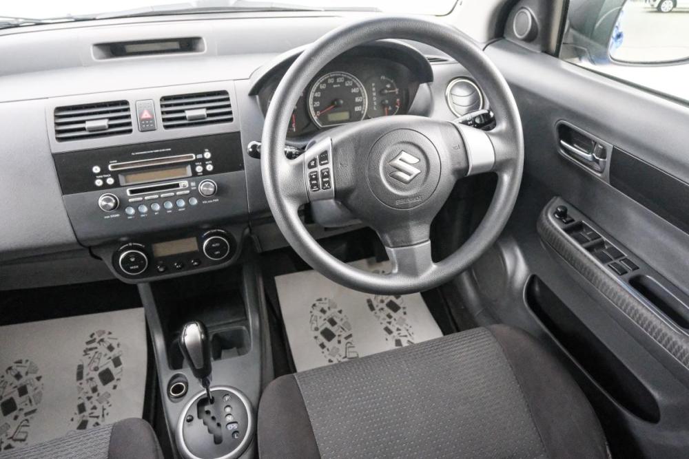 Suzuki Swift III Красноярск  - изображение 10