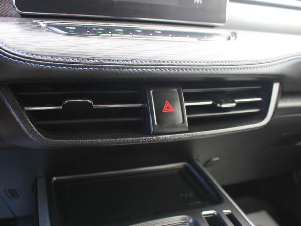 Haval Jolion I Рестайлинг с пробегом 2024 года, цена 2 133 400 рублей, 30750 км, внедорожник, Автокод Объявления