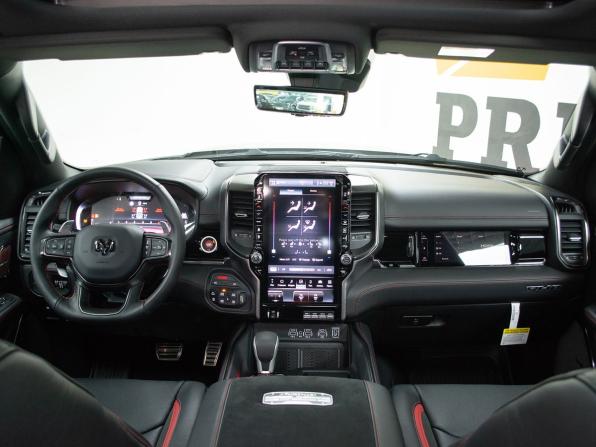 Ram 1500 V Рестайлинг с пробегом 2026 года, цена 12 499 000 рублей, 68 км, offers.body_type.unknown, Автокод Объявления