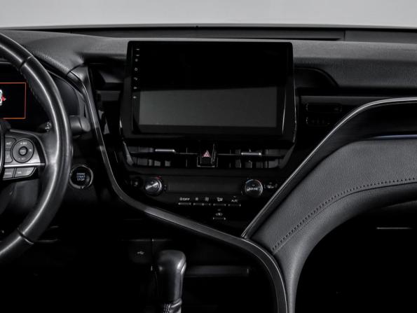 Toyota Camry VIII (XV70) Рестайлинг с пробегом 2023 года, цена 3 699 000 рублей, 22000 км, седан, Автокод Объявления