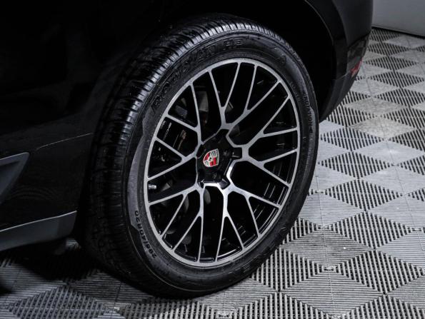 Porsche Macan I Рестайлинг с пробегом 2019 года, цена 5 247 000 рублей, 48124 км, внедорожник, Автокод Объявления