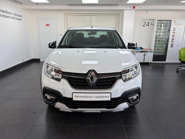 Renault Logan II Рестайлинг с пробегом 2022 года, цена 1 298 000 рублей, 75083 км, седан, Автокод Объявления