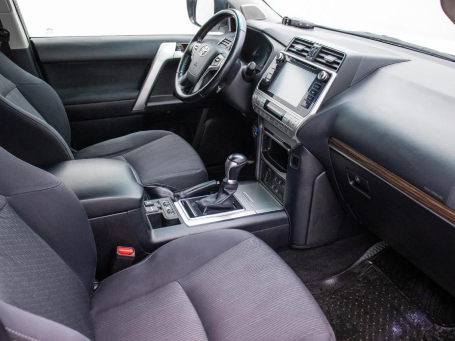 Toyota Land Cruiser Prado 150 Series Рестайлинг 2 Москва  - изображение 9