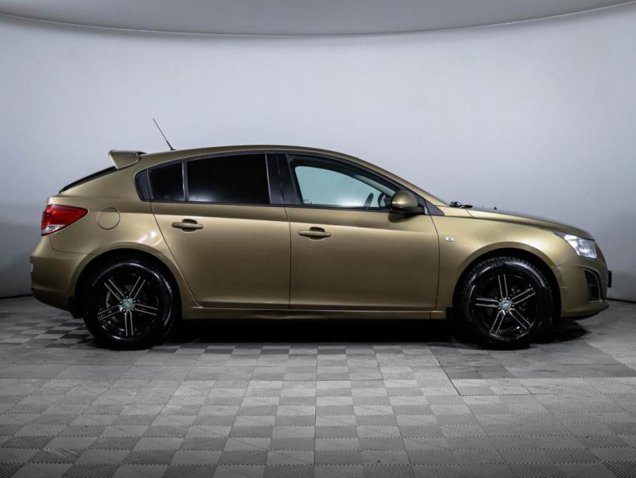 Chevrolet Cruze I Рестайлинг Москва  - изображение 4