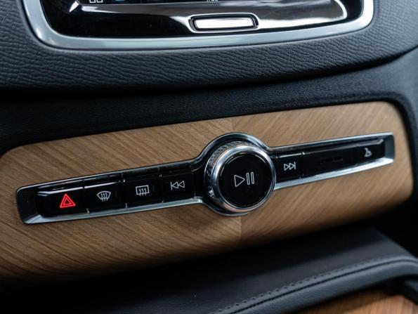 Volvo XC90 II Рестайлинг 1 с пробегом 2023 года, цена 7 979 000 рублей, 12929 км, внедорожник, Автокод Объявления