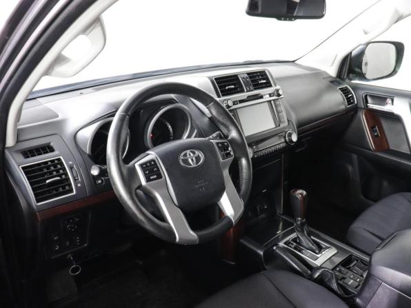 Toyota Land Cruiser Prado 150 Series Рестайлинг 1 с пробегом 2017 года, цена 4 097 000 рублей, 139357 км, внедорожник, Автокод Объявления