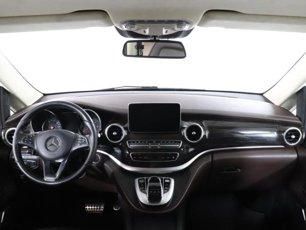 Mercedes-Benz V-Класс III (W447) с пробегом 2017 года, цена 4 549 000 рублей, 170546 км, минивэн, Автокод Объявления