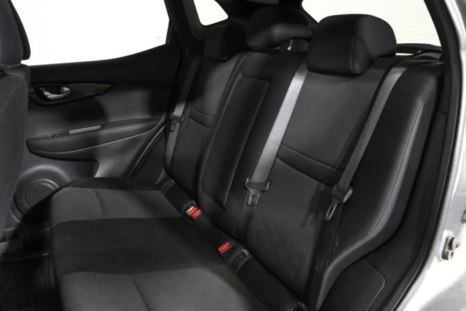 Nissan Qashqai II с пробегом 2017 года, цена 1 428 000 рублей, 115558 км, внедорожник, Автокод Объявления