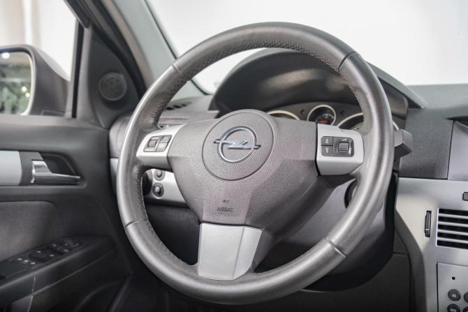Opel Astra H с пробегом 2012 года, цена 769 000 рублей, 91000 км, универсал, Автокод Объявления
