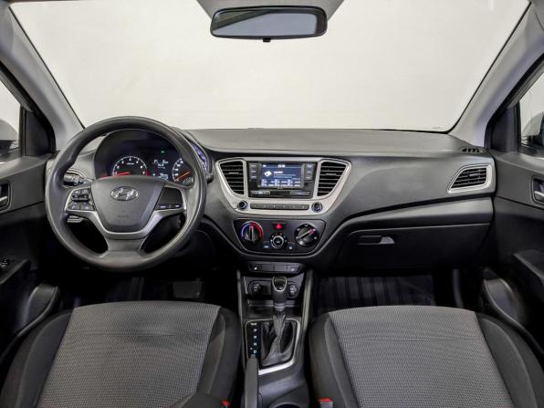 Hyundai Solaris II Рестайлинг с пробегом 2021 года, цена 899 000 рублей, 161523 км, седан, Автокод Объявления