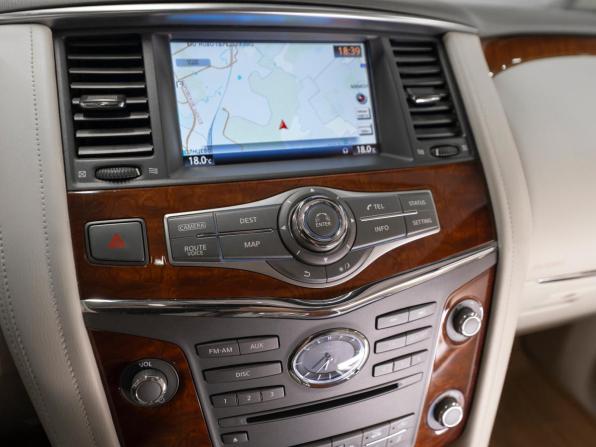 Infiniti QX80 I Рестайлинг с пробегом 2014 года, цена 3 100 000 рублей, 122648 км, внедорожник, Автокод Объявления