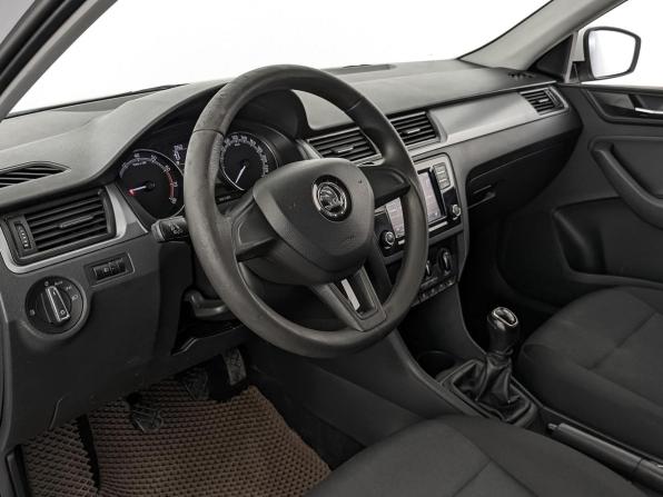 Skoda Rapid I Рестайлинг с пробегом 2019 года, цена 900 000 рублей, 151028 км, лифтбек, Автокод Объявления