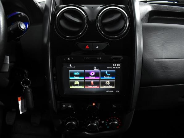 Renault Duster I Рестайлинг с пробегом 2017 года, цена 1 045 000 рублей, 127000 км, внедорожник, Автокод Объявления