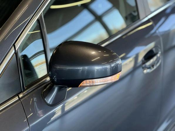 Toyota Avensis III с пробегом 2010 года, цена 995 000 рублей, 302480 км, седан, Автокод Объявления