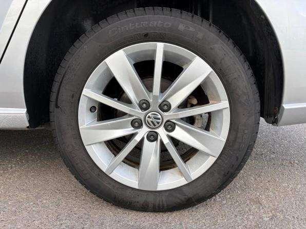 Volkswagen Polo V Рестайлинг с пробегом 2017 года, цена 1 135 000 рублей, 165180 км, седан, Автокод Объявления