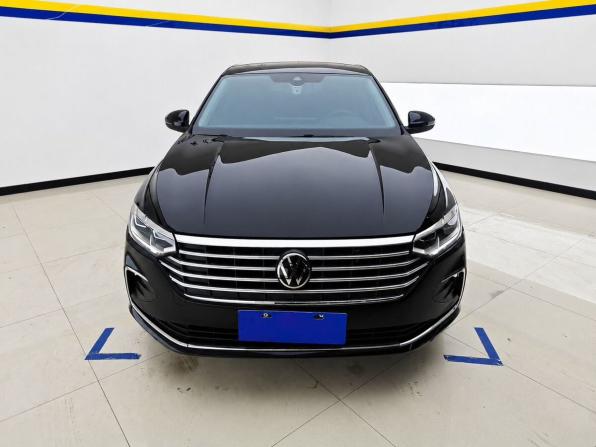 Volkswagen Lavida III Рестайлинг с пробегом 2023 года, цена 1 800 000 рублей, 33000 км, седан, Автокод Объявления