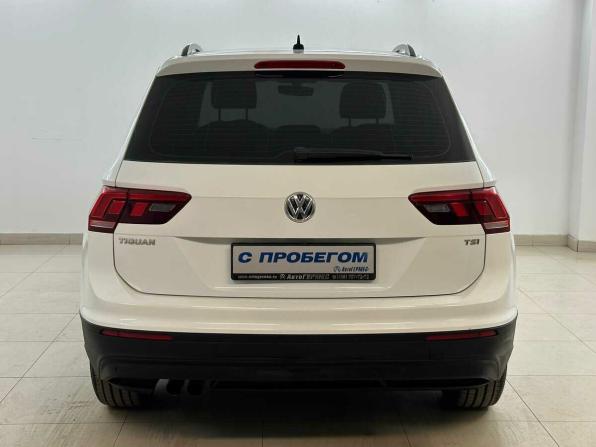 Volkswagen Tiguan II с пробегом 2017 года, цена 1 435 000 рублей, 227957 км, внедорожник, Автокод Объявления