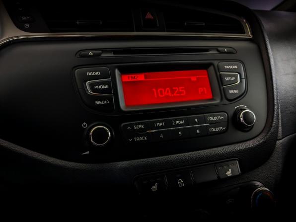 Kia Ceed II Рестайлинг с пробегом 2017 года, цена 1 320 000 рублей, 143061 км, хэтчбек, Автокод Объявления