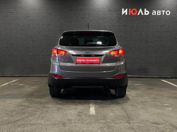 Hyundai ix35 I Рестайлинг с пробегом 2014 года, цена 1 539 000 рублей, 118351 км, внедорожник, Автокод Объявления