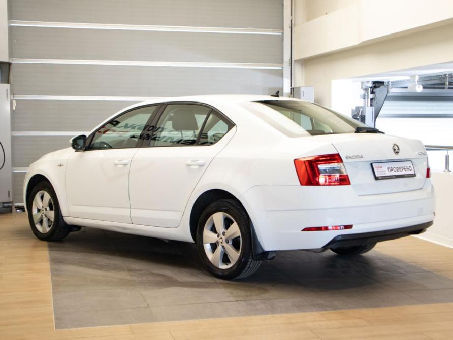 Skoda Octavia III (A7) Рестайлинг Москва  - изображение 6