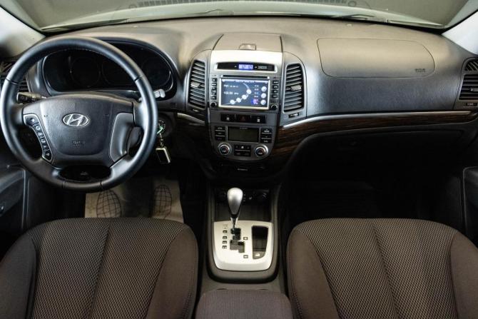 Hyundai Santa Fe II Рестайлинг с пробегом 2012 года, цена 1 395 000 рублей, 207057 км, внедорожник, Автокод Объявления