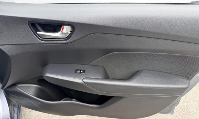 Hyundai Solaris II с пробегом 2019 года, цена 1 450 000 рублей, 90640 км, седан, Автокод Объявления