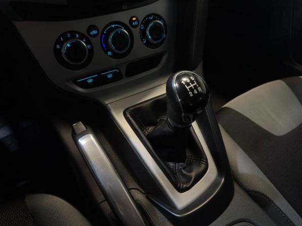 Ford Focus III с пробегом 2013 года, цена 639 000 рублей, 214000 км, седан, Автокод Объявления