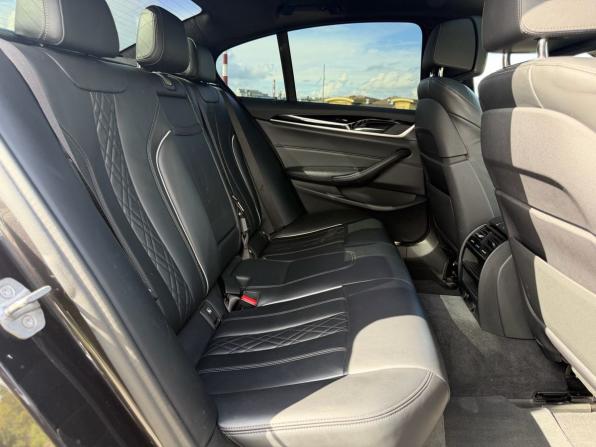 BMW 5 серии VII (G30/G31/G38) с пробегом 2019 года, цена 4 250 000 рублей, 115429 км, седан, Автокод Объявления