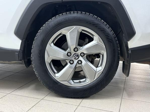 Toyota RAV4 V (XA50) с пробегом 2021 года, цена 3 510 000 рублей, 92987 км, внедорожник, Автокод Объявления