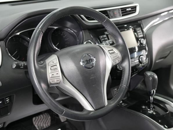 Nissan X-Trail III с пробегом 2015 года, цена 1 840 000 рублей, 173000 км, внедорожник, Автокод Объявления