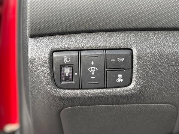 Hyundai Creta I с пробегом 2017 года, цена 1 415 000 рублей, 197000 км, внедорожник, Автокод Объявления