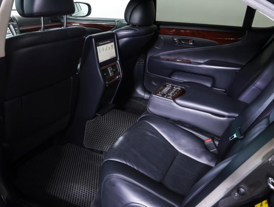 Lexus LS IV Рестайлинг Москва  - изображение 12