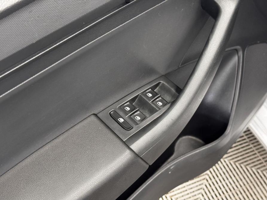 Skoda Rapid I Рестайлинг Воронеж  - изображение 16