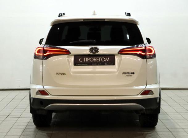 Toyota RAV4 IV (XA40) Рестайлинг с пробегом 2017 года, цена 3 112 000 рублей, 75154 км, внедорожник, Автокод Объявления
