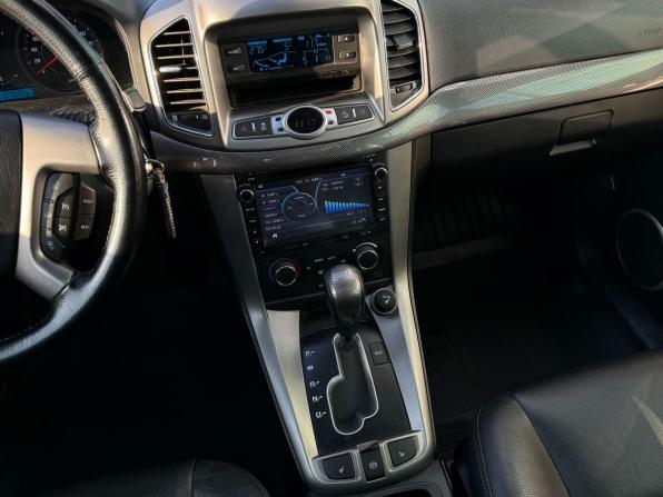 Chevrolet Captiva I Рестайлинг с пробегом 2012 года, цена 1 350 000 рублей, 107000 км, внедорожник, Автокод Объявления
