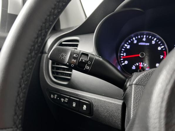 Kia Rio IV с пробегом 2018 года, цена 1 398 900 рублей, 127555 км, седан, Автокод Объявления