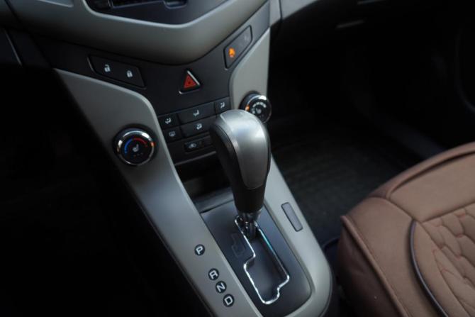 Chevrolet Cruze I Рестайлинг с пробегом 2012 года, цена 698 000 рублей, 241546 км, седан, Автокод Объявления