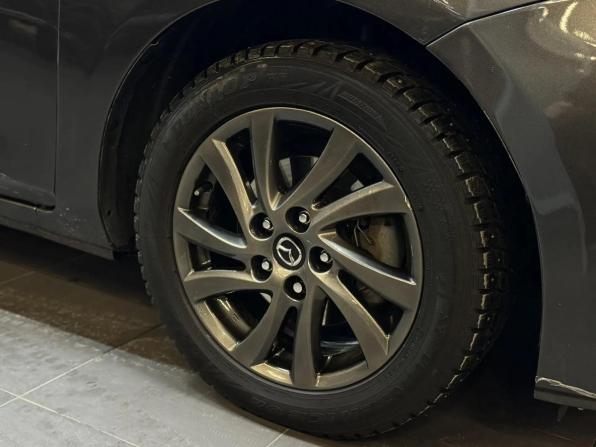 Mazda 3 II (BL) Рестайлинг с пробегом 2012 года, цена 927 000 рублей, 134000 км, седан, Автокод Объявления