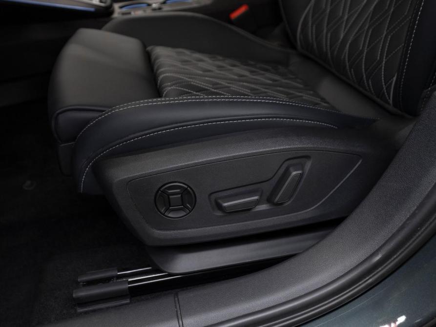 Audi A3 IV (8Y) Рестайлинг Москва  - изображение 21