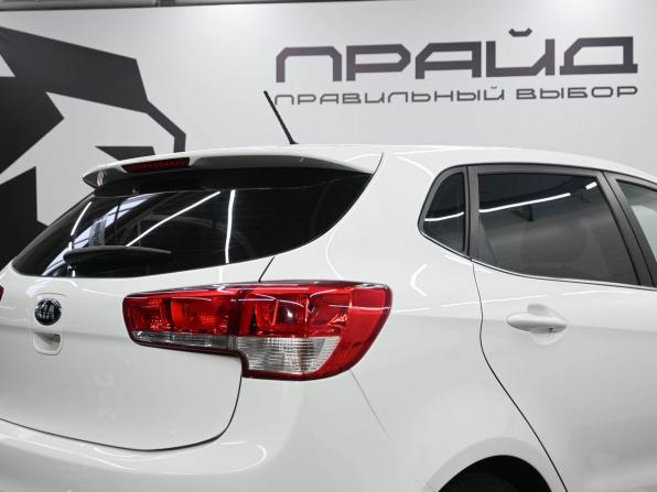 Kia Rio III Рестайлинг с пробегом 2016 года, цена 1 129 900 рублей, 124000 км, хэтчбек, Автокод Объявления