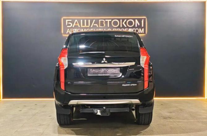 Mitsubishi Pajero Sport III с пробегом 2018 года, цена 2 659 000 рублей, 152689 км, внедорожник, Автокод Объявления