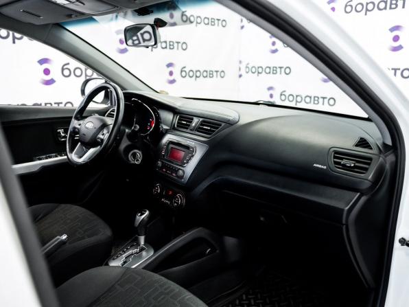 Kia Rio III с пробегом 2013 года, цена 1 050 000 рублей, 75701 км, хэтчбек, Автокод Объявления