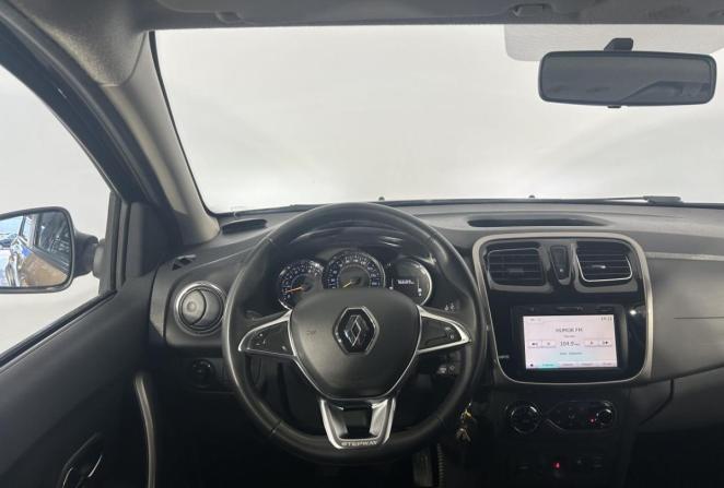 Renault Logan II Рестайлинг с пробегом 2020 года, цена 1 170 000 рублей, 76689 км, седан, Автокод Объявления