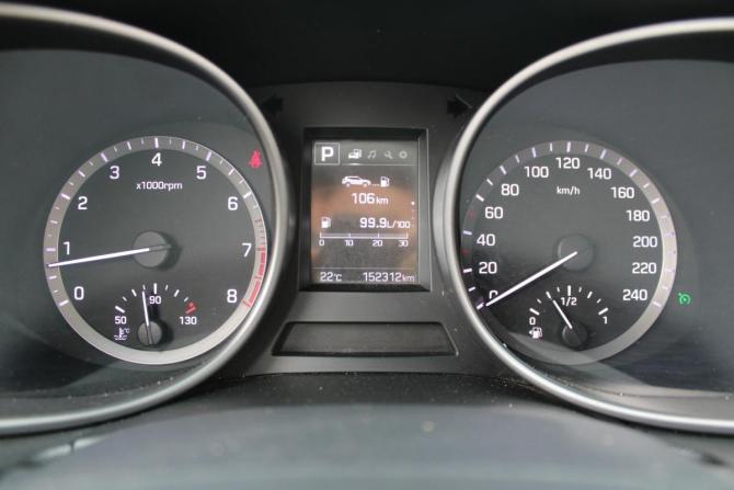 Hyundai Santa Fe III Рестайлинг с пробегом 2015 года, цена 1 950 000 рублей, 152000 км, внедорожник, Автокод Объявления
