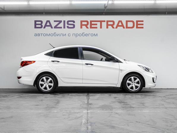 Hyundai Solaris I с пробегом 2014 года, цена 900 000 рублей, 146247 км, седан, Автокод Объявления