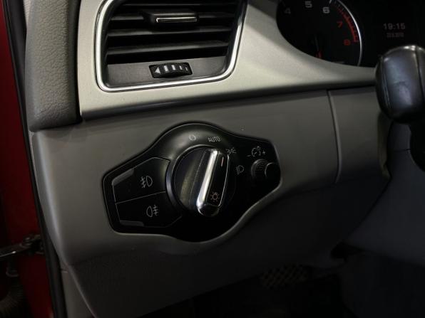 Audi A4 IV (B8) с пробегом 2010 года, цена 869 900 рублей, 240000 км, седан, Автокод Объявления