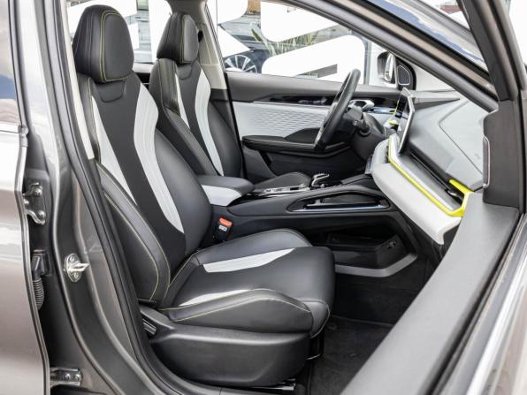 Geely Coolray I Рестайлинг с пробегом 2023 года, цена 2 019 040 рублей, 24274 км, внедорожник, Автокод Объявления