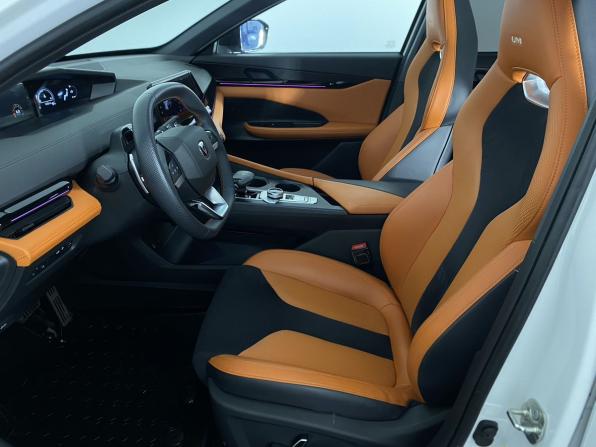 Changan UNI-V I с пробегом 2023 года, цена 2 270 000 рублей, 44919 км, лифтбек, Автокод Объявления