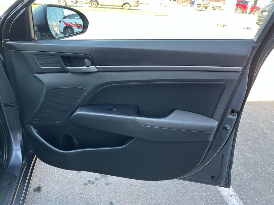 Hyundai Elantra VI (AD) Самара  - изображение 14