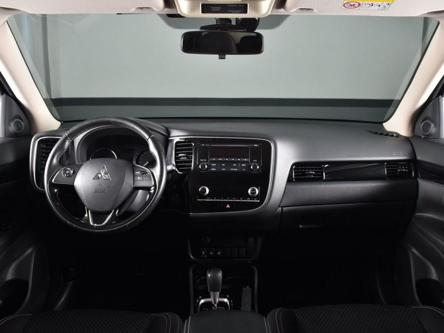 Mitsubishi Outlander III Рестайлинг 3 Кемерово  - изображение 9